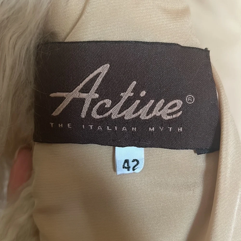 Authentic Maximillion at Bloomingdale’s fur vest - Picture 4 of 5